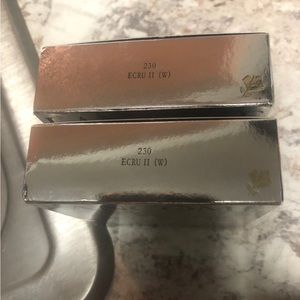 Lancome Dual Finish Powder